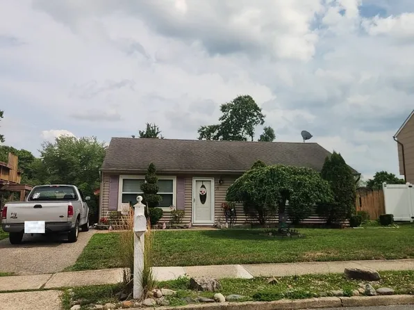 23 Anchor Rd, Barnegat, NJ 08005