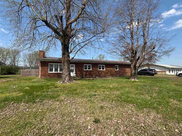 2115 S 7th St, Hickman, KY 42050