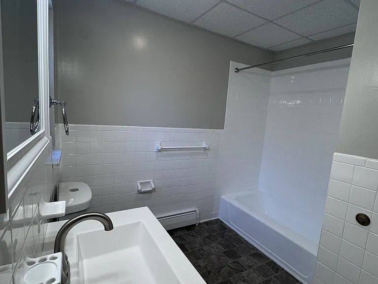 400 Riverside Dr #OVERLOOKMIDDLE10 — Photo 7