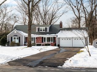 98 Hazardville Rd, Longmeadow, MA 01106