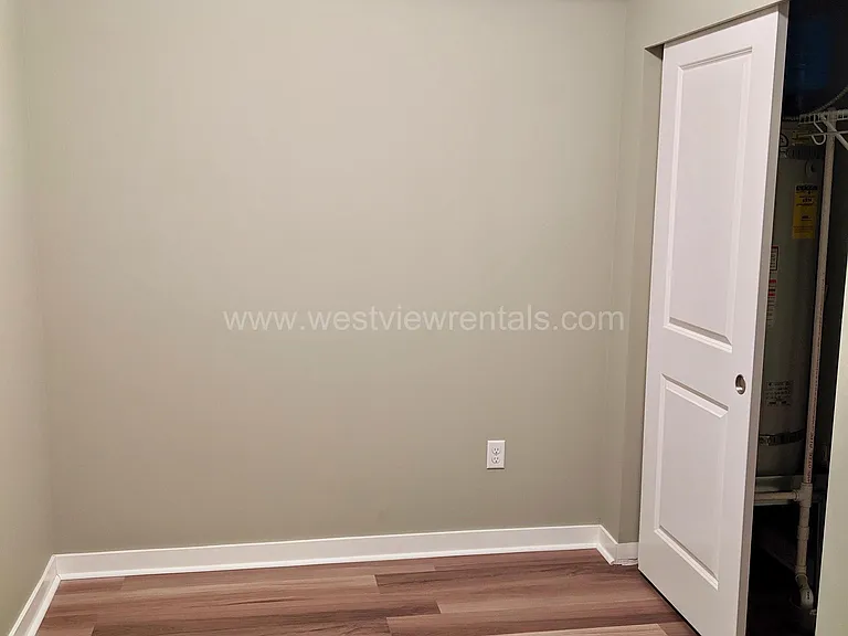 200 E Maple St — Photo 237