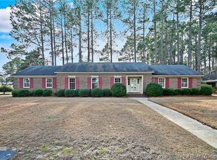 2801 Millbrook Rd, Fayetteville, NC 28303