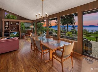 1770 Seaview Ave, Coupeville, WA 98239