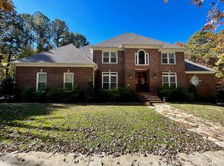 100 Windsor Ln, Pelham, AL 35124