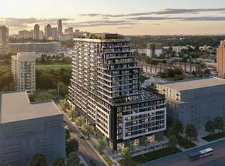 3009 Novar Rd #512, Mississauga, ON L5B 1S4