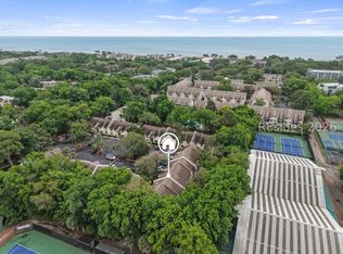 25 Deallyon Ave APT 132, Hilton Head Island, SC 29928