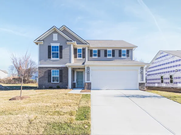 819 Stonehaven Dr, Indianapolis, IN 46239