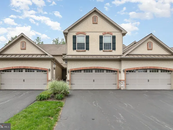 1150 Day Star Dr, Harrisburg, PA 17111