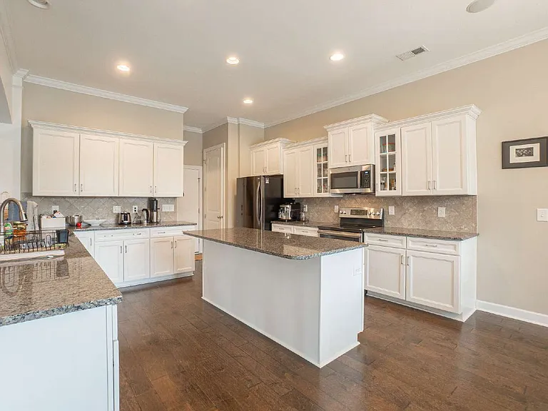 145 Nautical Dr — Photo 28