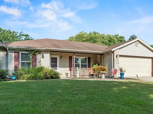 411 Patty Ln, Kendallville, IN 46755