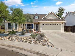 5234 W Lark Ct, Visalia, CA 93291