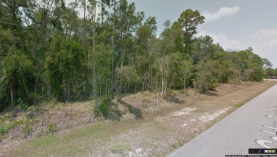 2nd image of Golden Oaks Ln