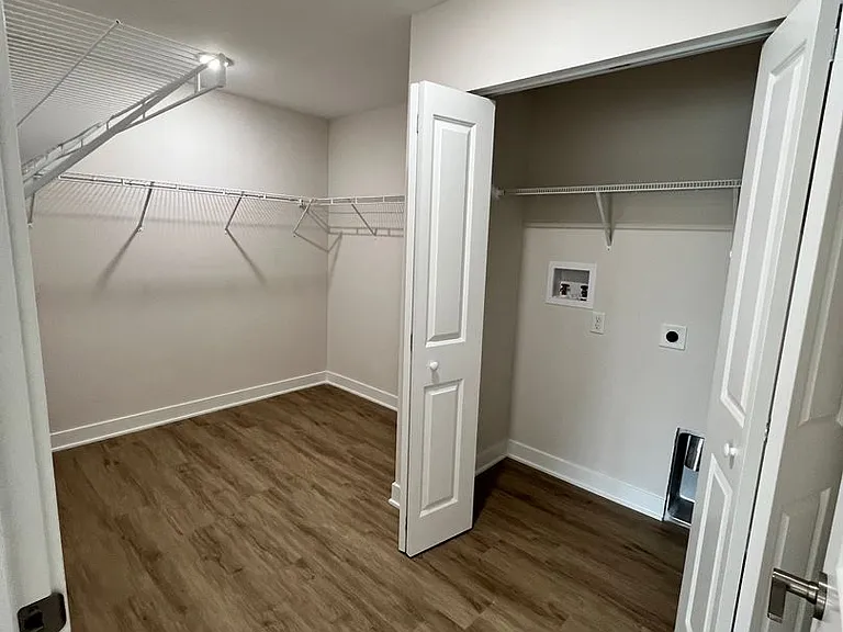 4238 Kugler Mill Rd — Photo 26