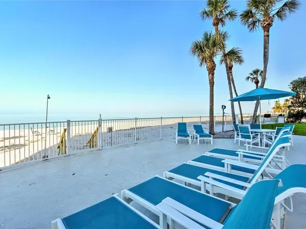 2885 Gulf Shore BLVD N #401, NAPLES, FL 34103