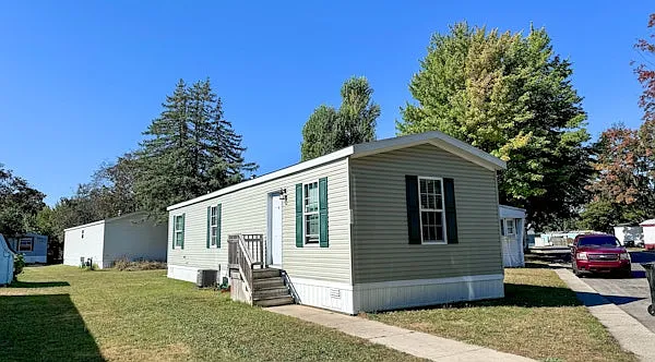Freeland — Photo 2