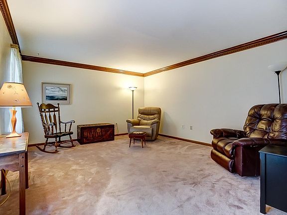 4th image of 7409 Cinnamon Woods Dr