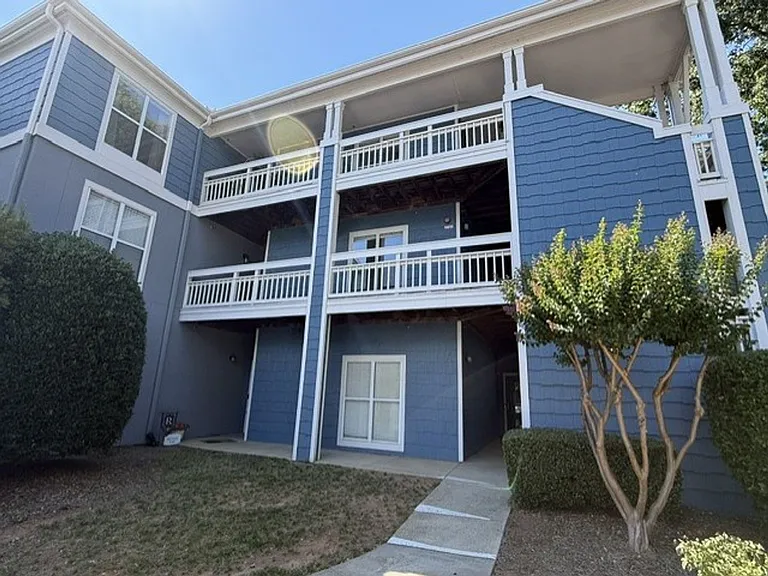 1105 Torrence Cir — Photo 30