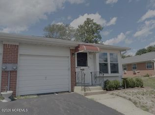 3 B Ironsides Drive, Whiting, NJ 08759