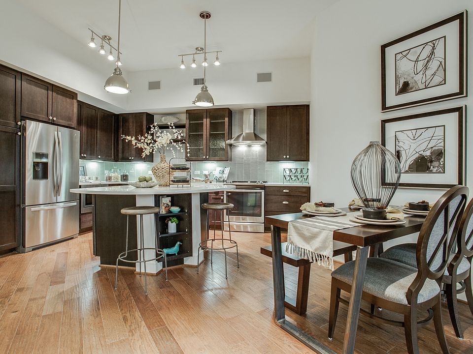 Gables McKinney Ave Model Kitchen and Dining