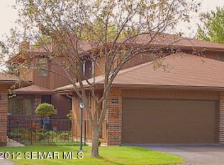 2021 Southfield Ct SW, Rochester, MN 55902