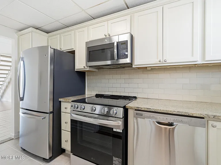 448 Ocean Ave #14B — Photo 10