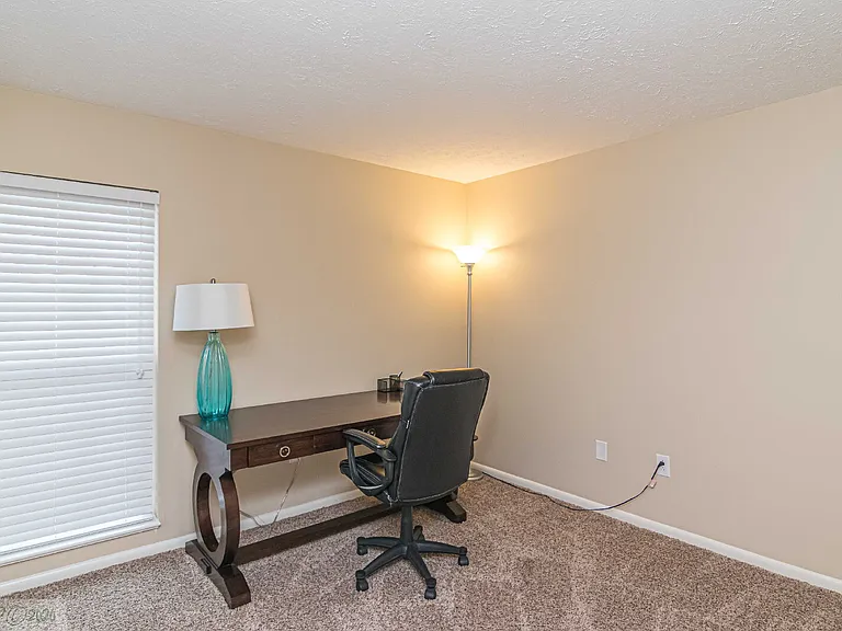 103 E Lockhaven Dr #D — Photo 18