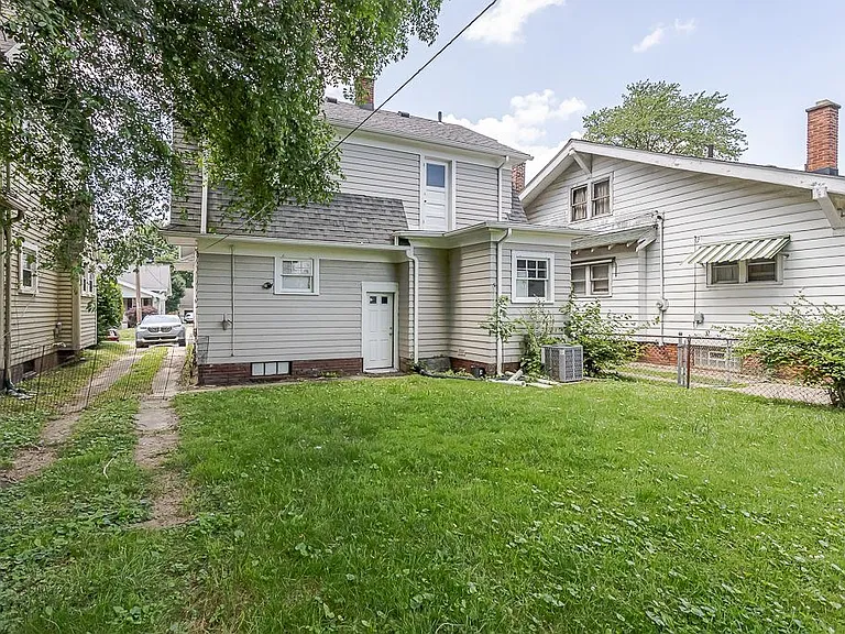 3662 Revere Dr — Photo 34
