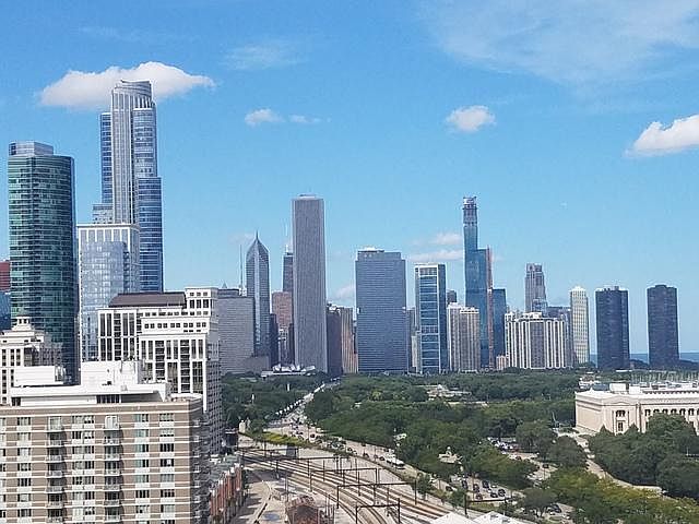 1st image of 1717 S Prairie Ave APT 1801