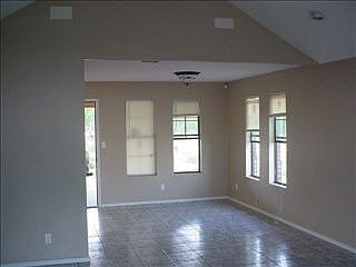 2nd image of 10608 Yukon Ave