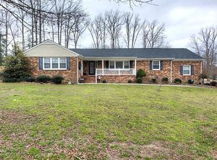 7001 Fairway St, Quinton, VA 23141