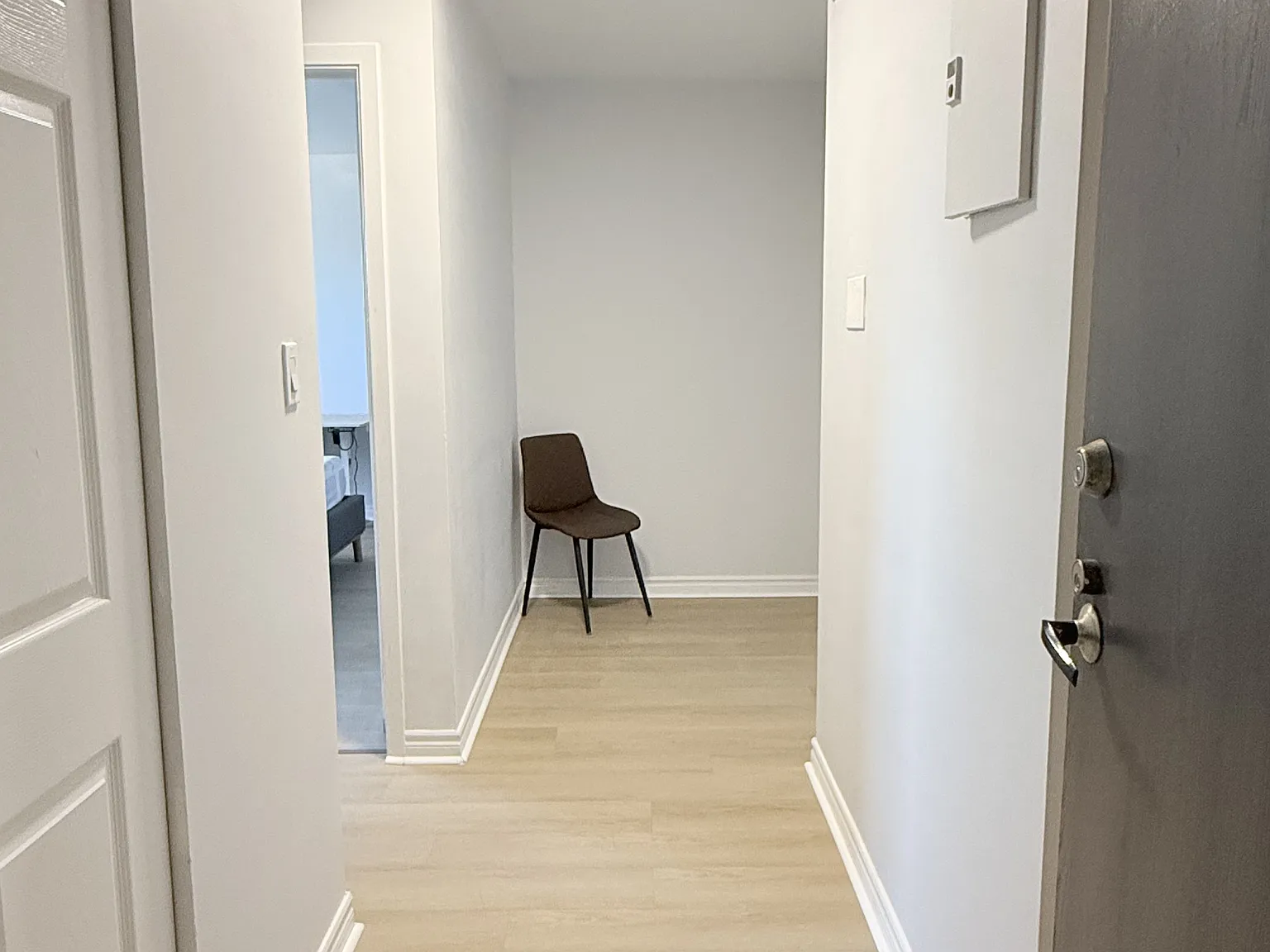 2 bed, $1,600 — Photo 2