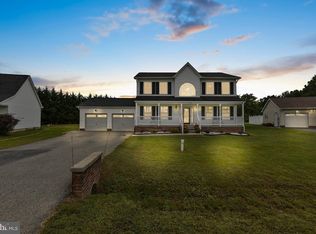 22729 Saint Winifreds Ln, Avenue, MD 20609