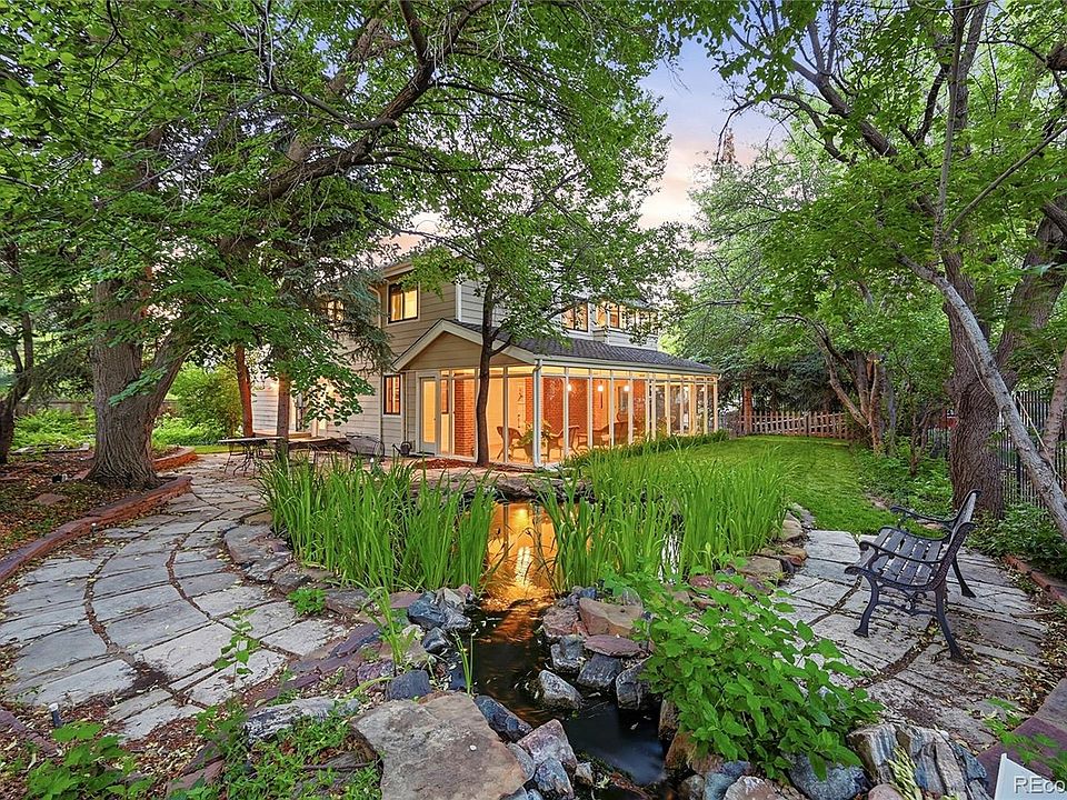 1st image of 3056 E Hinsdale Avenue