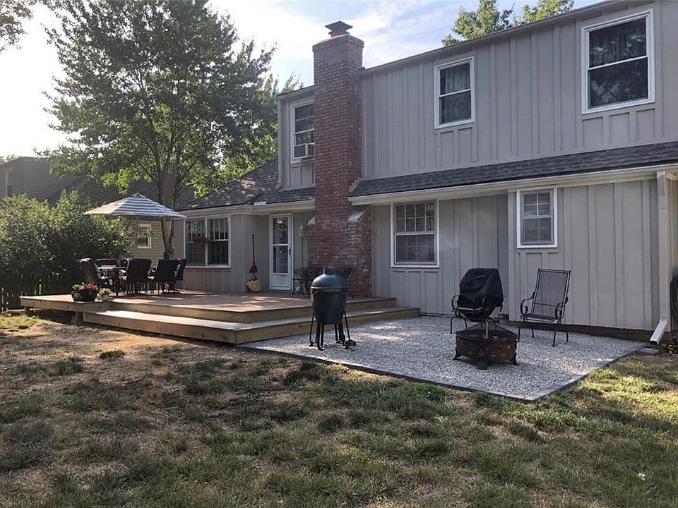 1st image of 4821 NW 83rd Ter