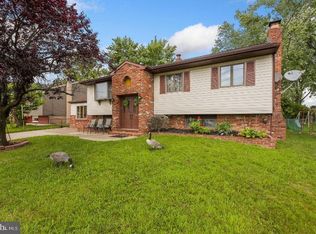 283 Booth Dr, Bellmawr, NJ 08031