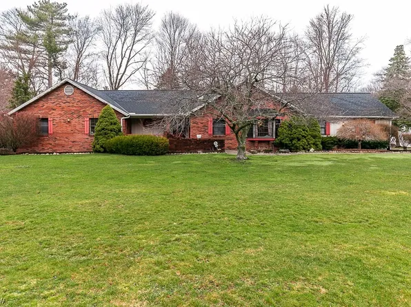 10545 Wyndtree Dr, Painesville, OH 44077