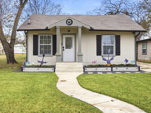 955 W Sloan St, Stephenville, TX 76401