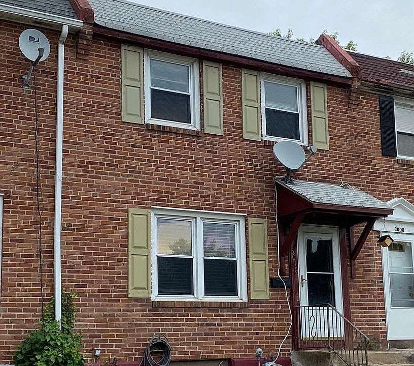 1st image of 3010 W Court Ave