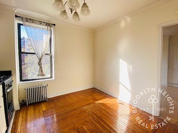 2nd image of 49 Garden Pl #C3