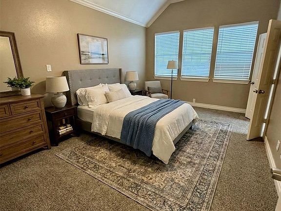 4th image of 3540 Cline St