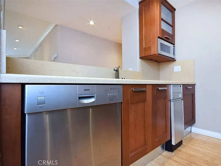 1230 Horn Ave #414 — Photo 20