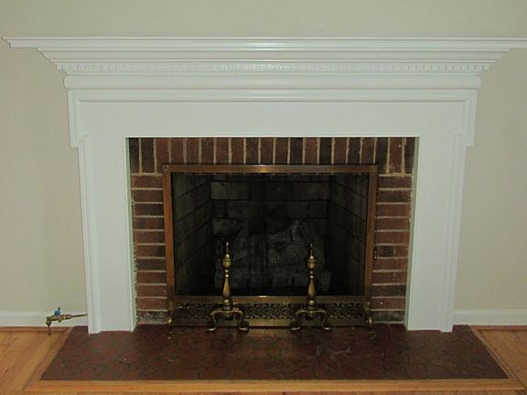 4th image of 107 Green Hill Dr