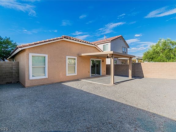 3rd image of 6309 Climbing Vine Ave