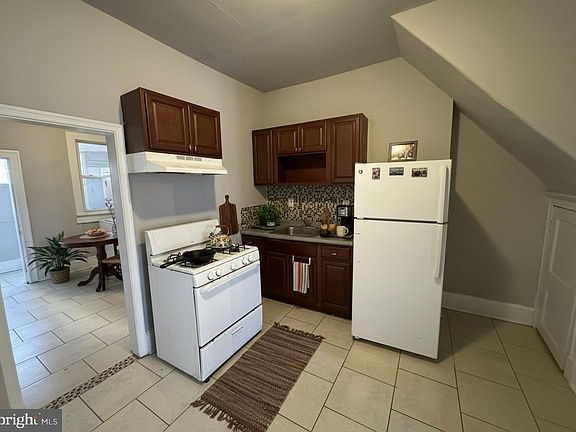 2nd image of 211 S Millick St