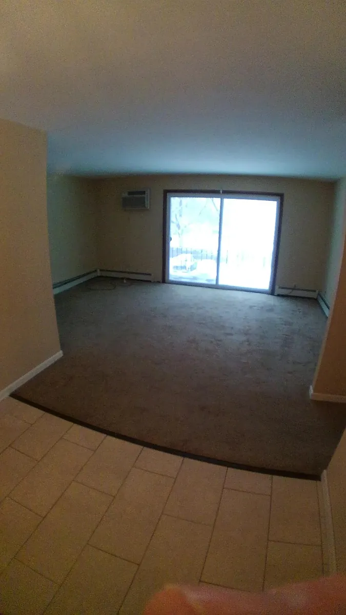 Building Photo - 12818 Hill Dr #11
