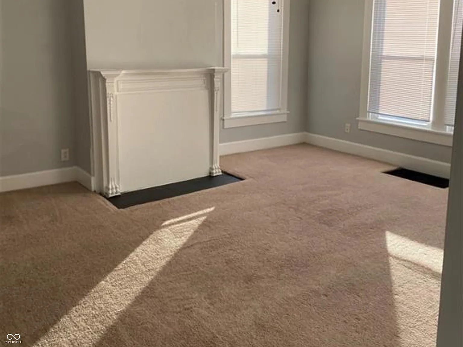 1 bed, 1.0 bath, 744 sqft, $1,050 — Photo 4