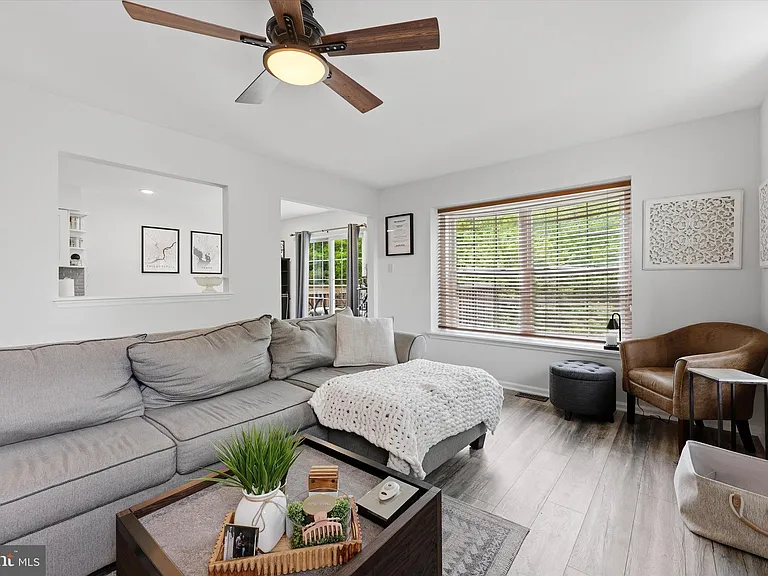 12 Timbercrest Dr — Photo 7