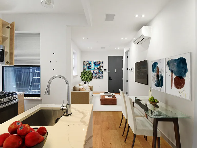 635 Sterling Pl #3B — Photo 2