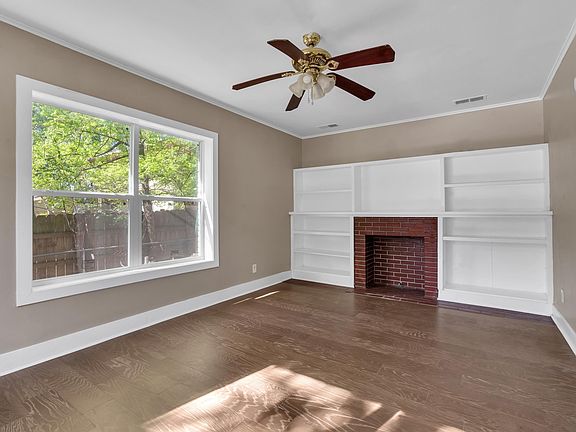 4th image of 801 S Mobberly Ave