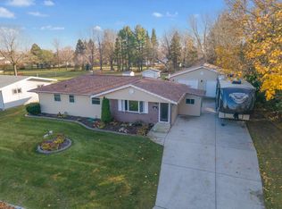 202 E Greenfield Ave, Algoma, WI 54201